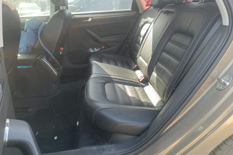 Used Volkswagen Passat 2016 330TSI DSG Luxury Edition Left Rear Seat
