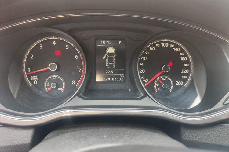 Used Volkswagen Passat 2016 280TSI DSG Prestige Edition Odometer Close Up