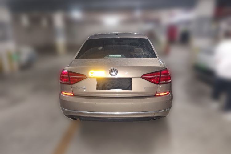 Used Volkswagen Passat 2016 330TSI DSG Luxury Edition Rear