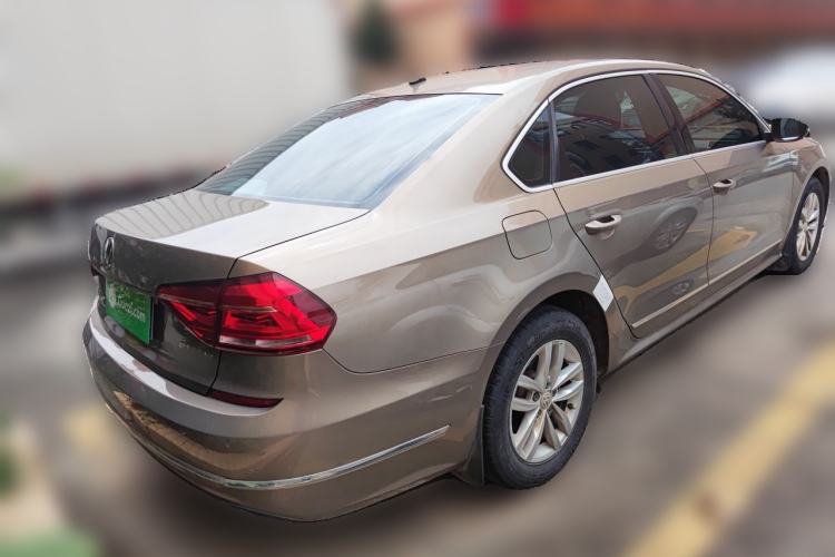 Used Volkswagen Passat 2016 330TSI DSG Luxury Edition Rear Right 45 Deg