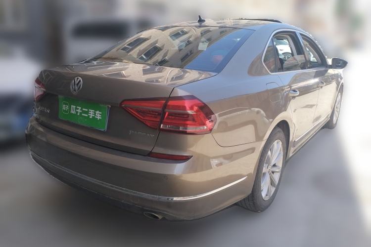 Used Volkswagen Passat 2016 330TSI DSG Luxury Edition Rear Right 45 Deg