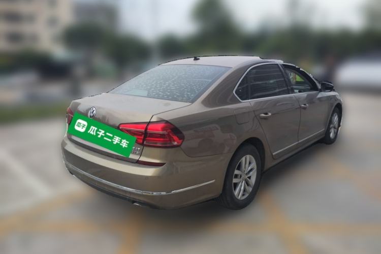 Used Volkswagen Passat 2016 330TSI DSG Luxury Edition Rear Right 45 Deg
