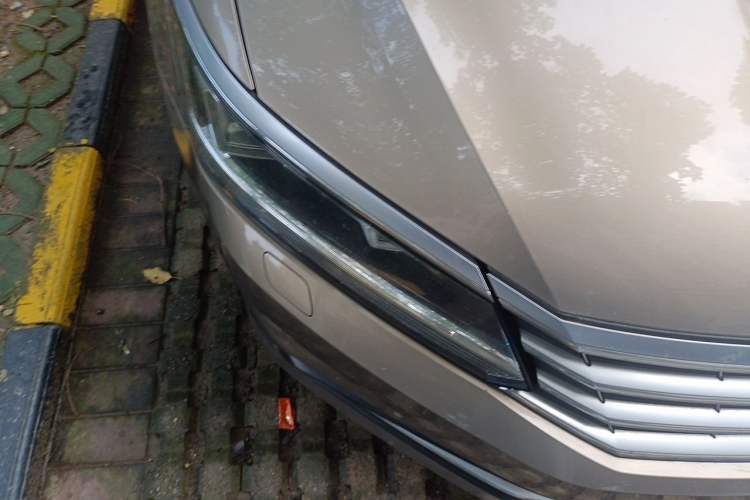 Used Volkswagen Passat 2016 330TSI DSG Prestige Edition Right Front Headlight