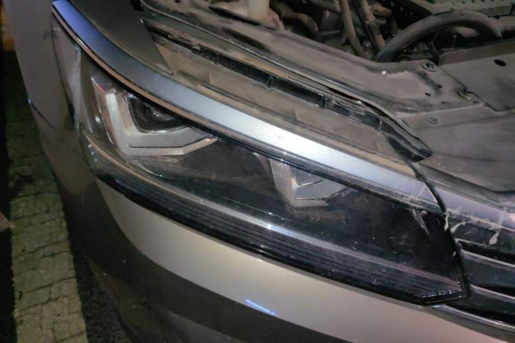 Used Volkswagen Passat 2016 280TSI DSG Prestige Edition Right Front Headlight