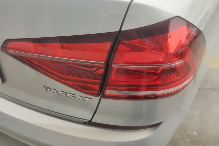 Used Volkswagen Passat 2016 330TSI DSG Prestige Edition Right Rear Taillight