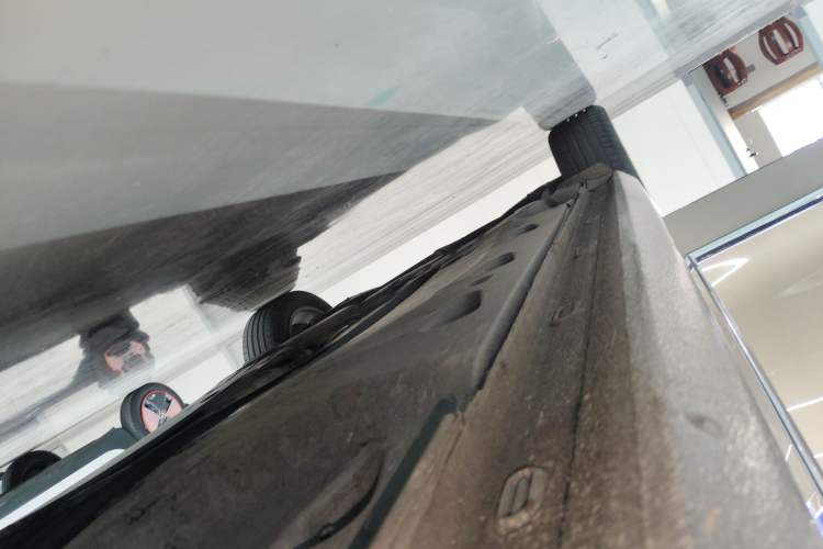 Used Volkswagen Passat 2016 330TSI DSG Prestige Edition Right Side Sill