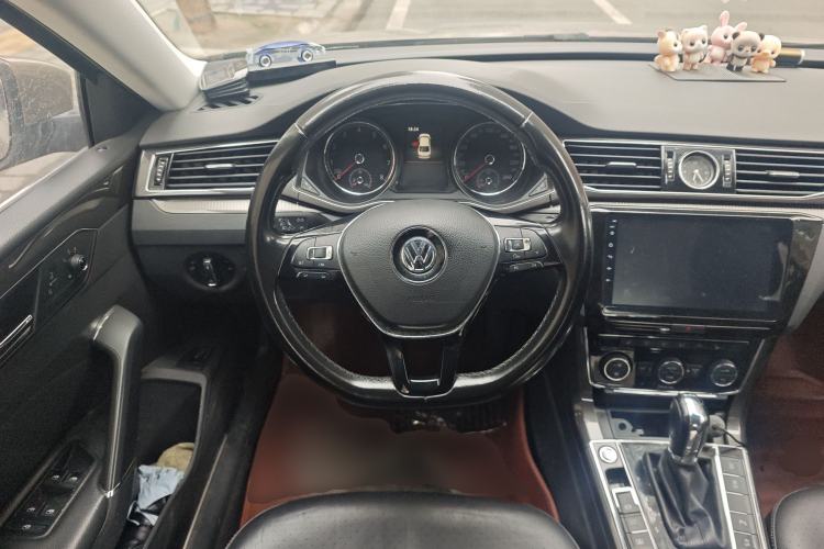 Used Volkswagen Passat 2016 330TSI DSG Prestige Edition Steering Wheel
