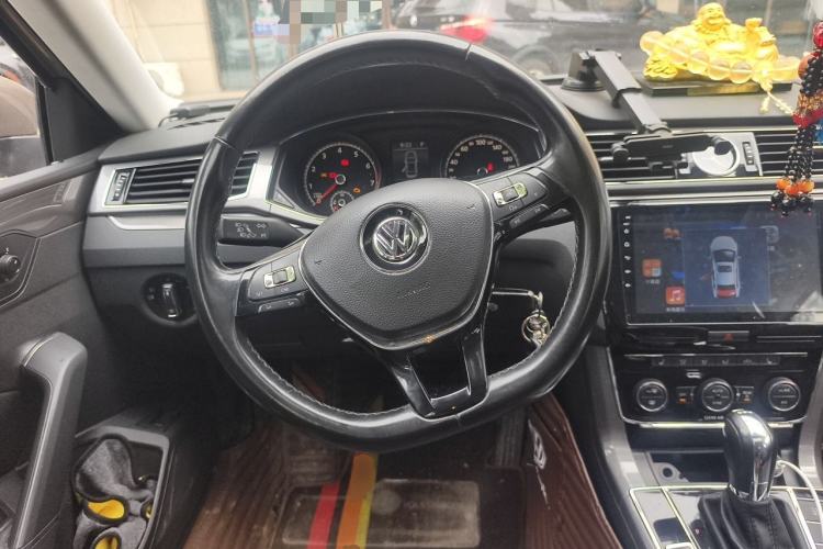 Used Volkswagen Passat 2016 280TSI DSG Prestige Edition Steering Wheel