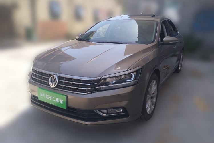Used Volkswagen Passat 2016 330TSI DSG Luxury Edition Guazi used car, China used car export, Used car for sale, Used  cars, Cheapest cars for sale