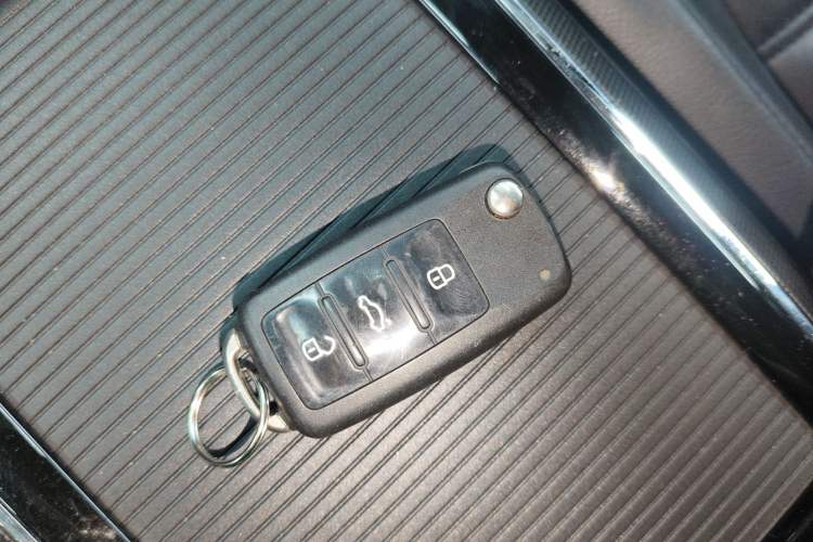 Used Volkswagen Passat 2016 330TSI DSG Prestige Edition Vehicle Key