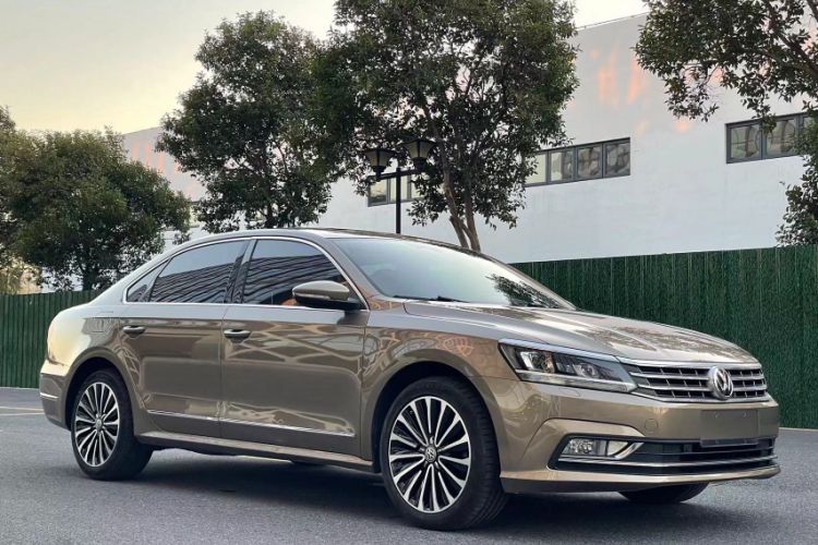 Used Volkswagen Passat 2016 330TSI DSG Prestige Edition Exterior 10