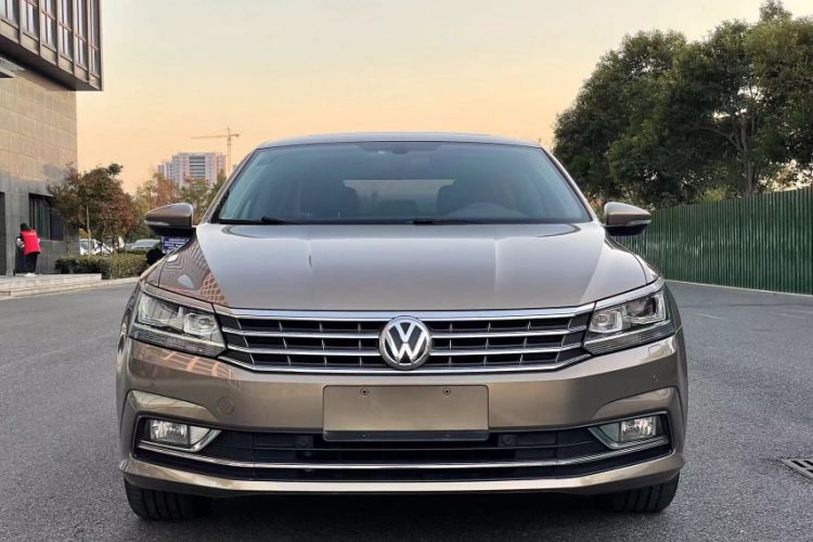 Used Volkswagen Passat 2016 330TSI DSG Prestige Edition Exterior 5