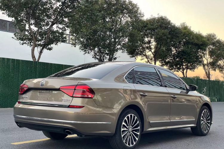 Used Volkswagen Passat 2016 330TSI DSG Prestige Edition Exterior 7