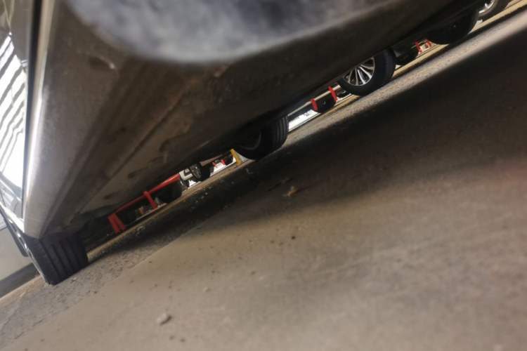 Used Volkswagen Passat 2016 280TSI DSG Prestige Edition Right Side Sill
