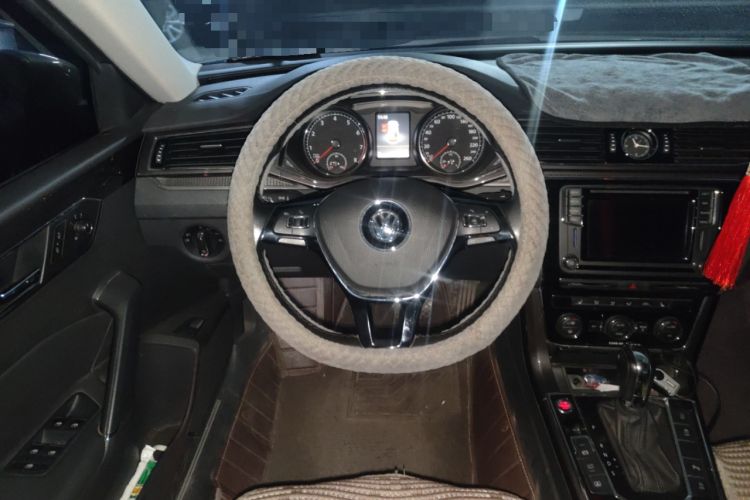 Used Volkswagen Passat 2016 330TSI DSG Prestige Edition Steering Wheel