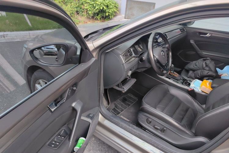 Used Volkswagen Passat 2016 280TSI DSG Prestige Edition Driver Seat