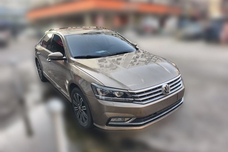 Used Volkswagen Passat 2016 380TSI DSG Prestige Edition Front Right 45 Deg