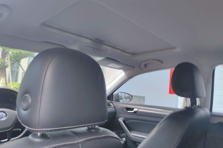 Used Volkswagen Passat 2016 280TSI DSG Prestige Edition Headliner