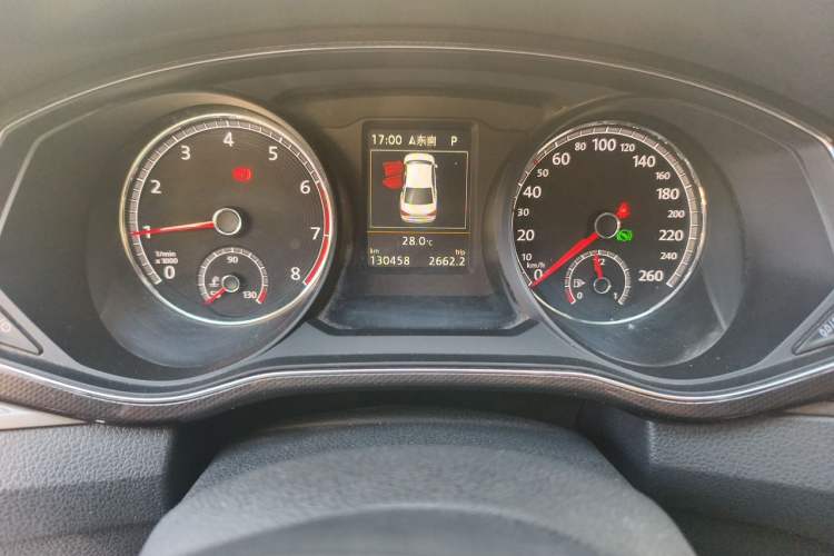 Used Volkswagen Passat 2016 380TSI DSG Prestige Edition Odometer Close Up