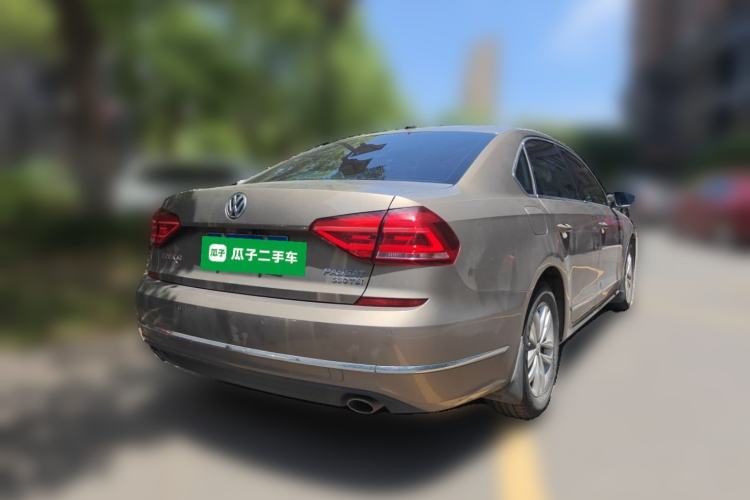 Used Volkswagen Passat 2016 330TSI DSG Luxury Edition Rear Right 45 Deg