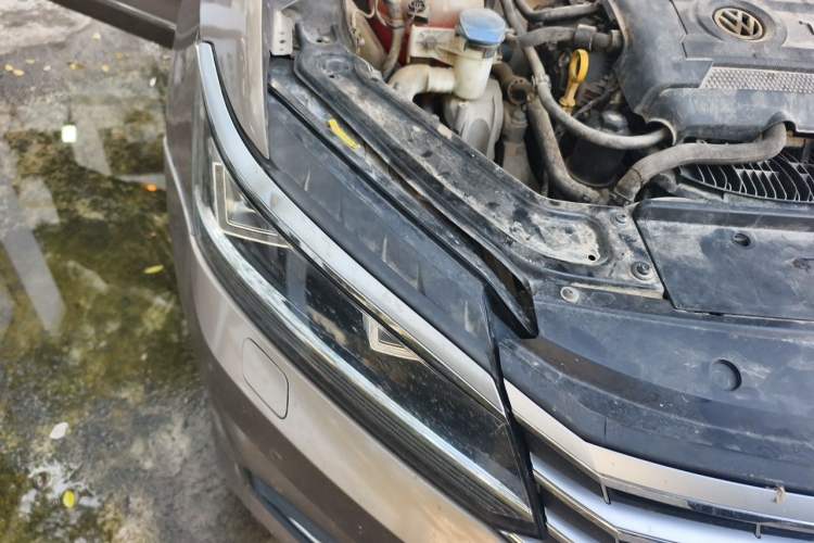 Used Volkswagen Passat 2016 380TSI DSG Prestige Edition Right Front Headlight