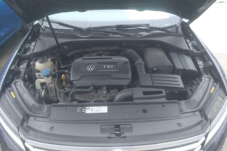 Used Volkswagen Passat 2016 330TSI DSG Prestige Edition Engine Bay