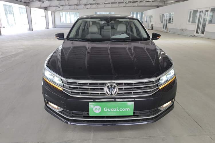 Used Volkswagen Passat 2016 380TSI DSG Ultimate Edition Front
