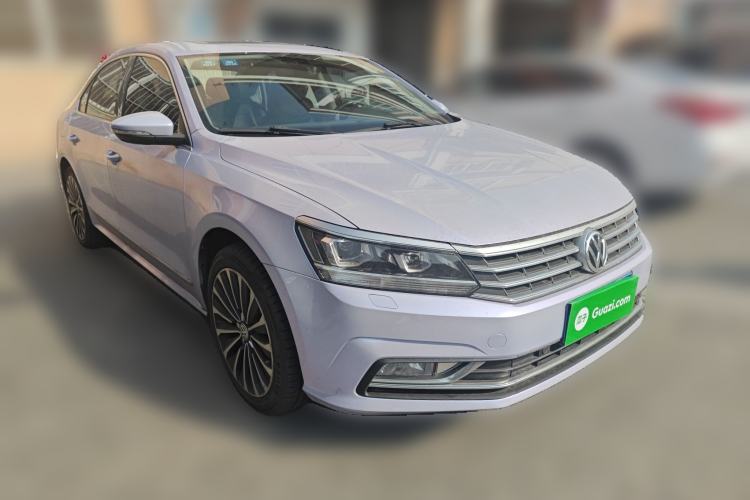 Used Volkswagen Passat 2016 330TSI DSG Prestige Edition Front Right 45 Deg