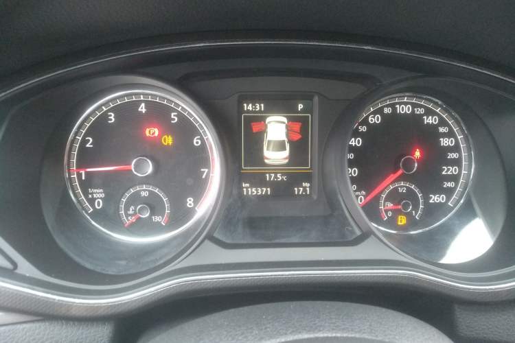 Used Volkswagen Passat 2016 330TSI DSG Prestige Edition Instrument Cluster