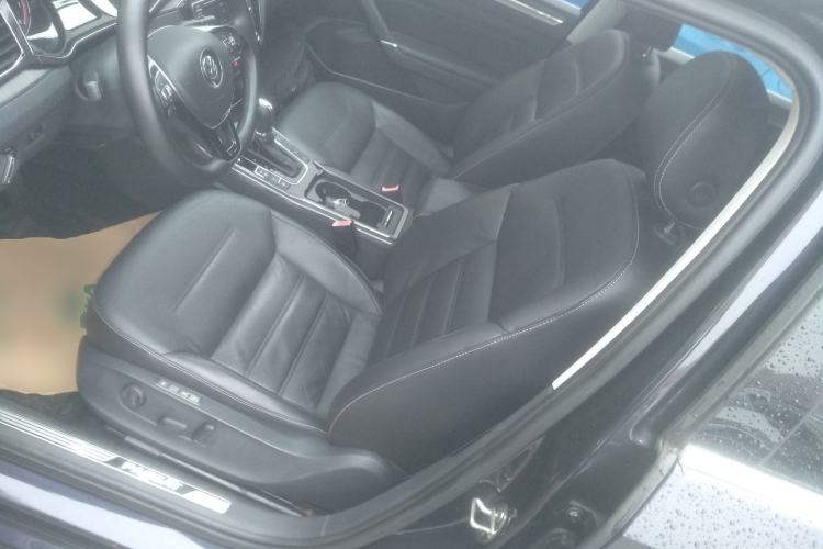 Used Volkswagen Passat 2016 330TSI DSG Prestige Edition Left Front Seat