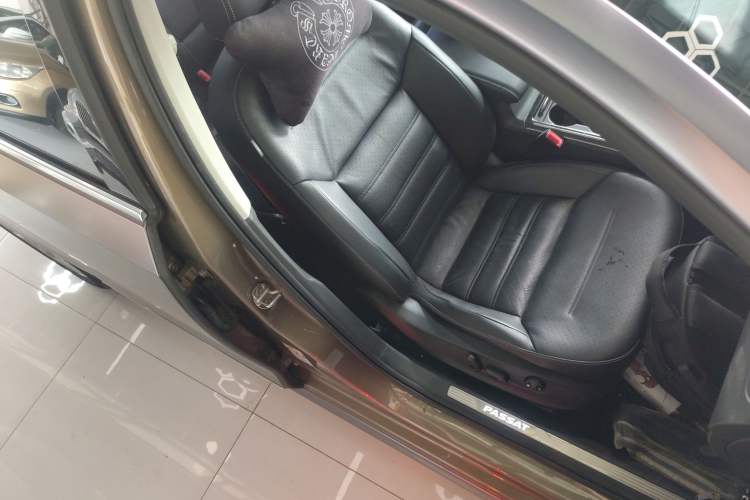 Used Volkswagen Passat 2016 330TSI DSG Prestige Edition Right Front Seat