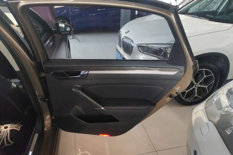 Used Volkswagen Passat 2016 330TSI DSG Prestige Edition Right Rear Door Interior