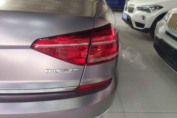 Used Volkswagen Passat 2016 330TSI DSG Prestige Edition Right Rear Taillight