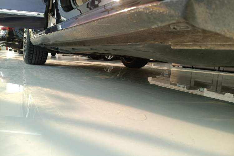 Used Volkswagen Passat 2016 380TSI DSG Ultimate Edition Right Side Sill