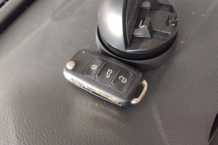 Used Volkswagen Passat 2016 330TSI DSG Prestige Edition Vehicle Key