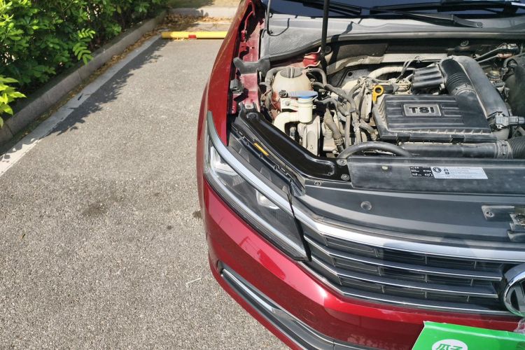 Used Volkswagen Passat 2016 280TSI DSG Prestige Edition Engine Bay Right