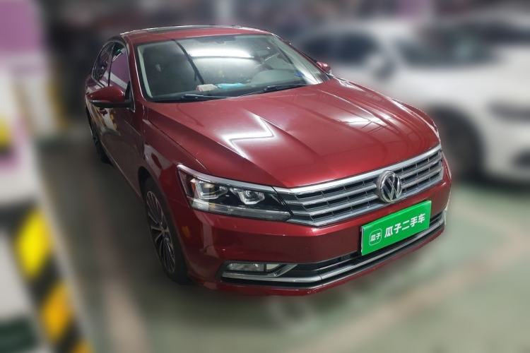 Used Volkswagen Passat 2016 330TSI DSG Prestige Edition Front Right 45 Deg