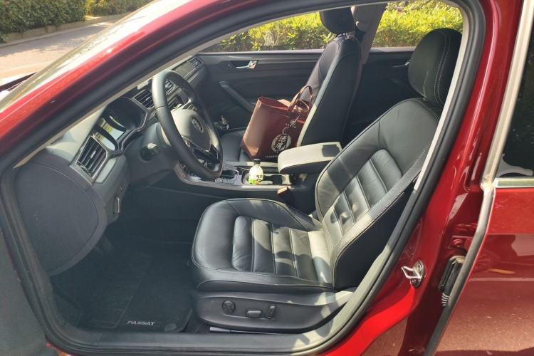 Used Volkswagen Passat 2016 280TSI DSG Prestige Edition Left Front Seat