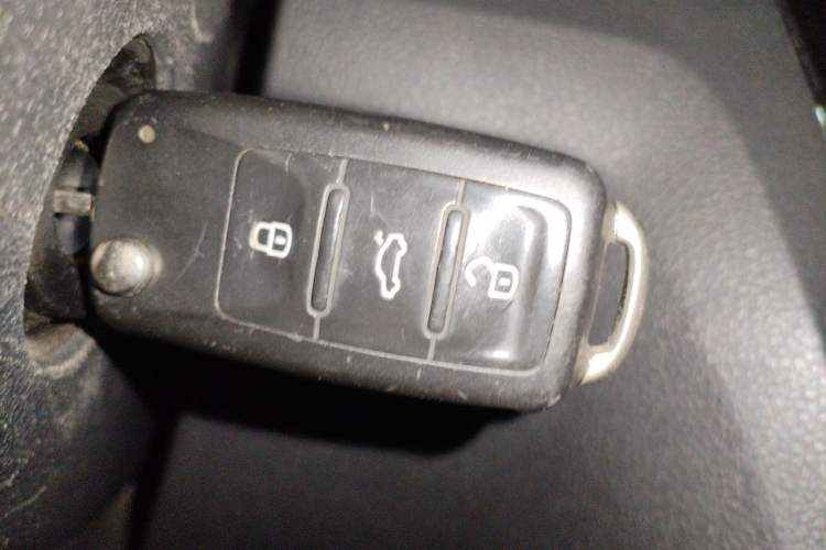 Used Volkswagen Passat 2016 330TSI DSG Luxury Edition Vehicle Key