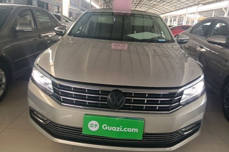 Used Volkswagen Passat 2016 330TSI DSG Luxury Edition Front