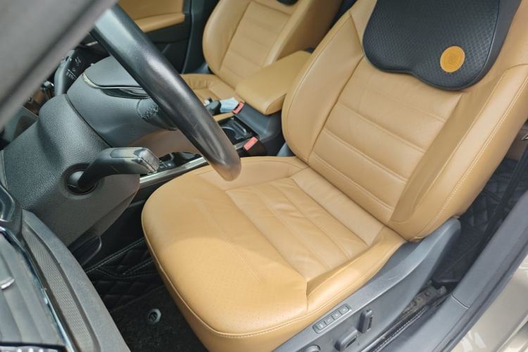 Used Volkswagen Passat 2016 330TSI DSG Prestige Edition Left Front Seat