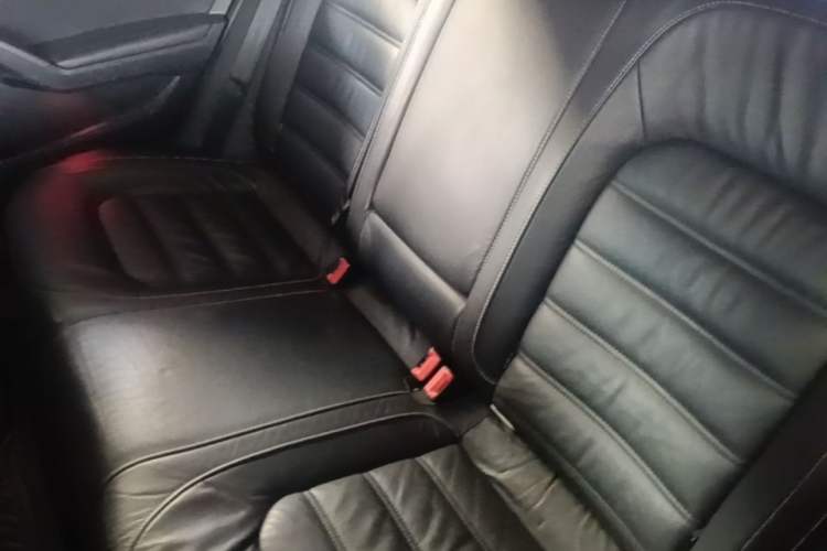 Used Volkswagen Passat 2016 330TSI DSG Luxury Edition Left Rear Seat