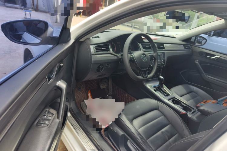 Used Volkswagen Passat 2016 1.8T Government Procurement Version (CEA Engine + 6AT) Driver Seat