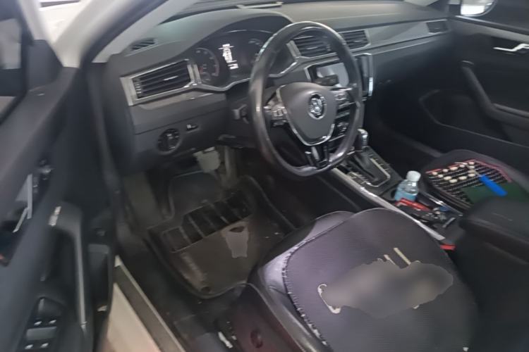 Used Volkswagen Passat 2016 330TSI DSG Luxury Edition Driver Seat
