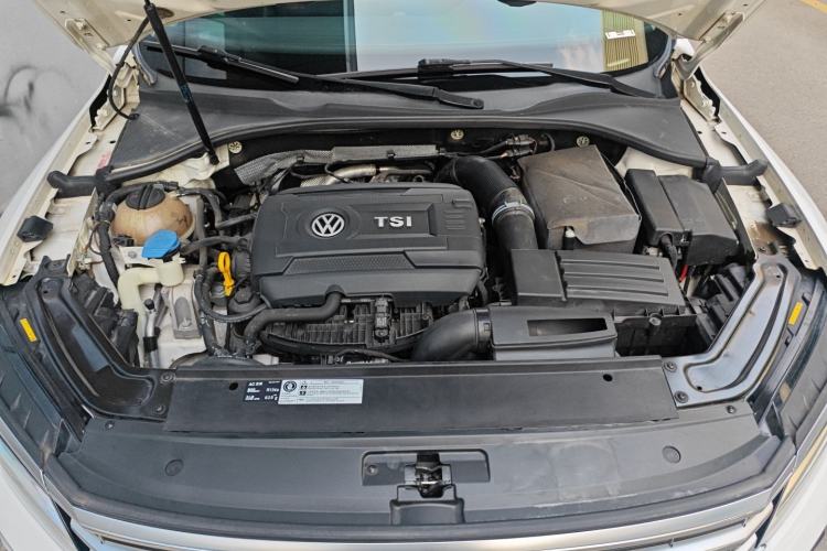Used Volkswagen Passat 2016 330TSI DSG Prestige Edition Engine Bay
