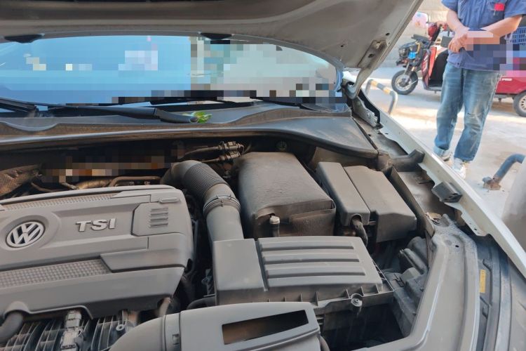 Used Volkswagen Passat 2016 330TSI DSG Prestige Edition Engine Bay Left