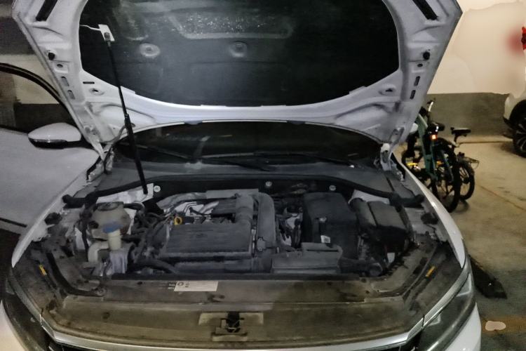 Used Volkswagen Passat 2016 280TSI DSG Prestige Edition Engine Bay