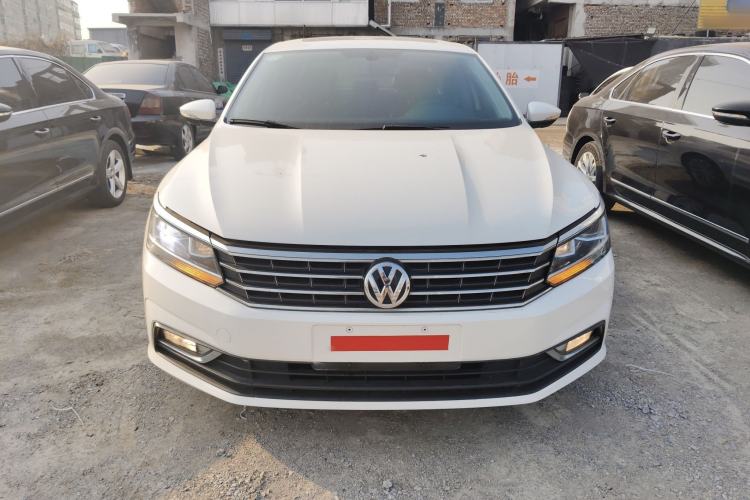 Used Volkswagen Passat 2016 330TSI DSG Luxury Edition Exterior 1