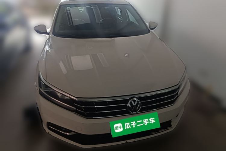 Used Volkswagen Passat 2016 330TSI DSG Luxury Edition Front