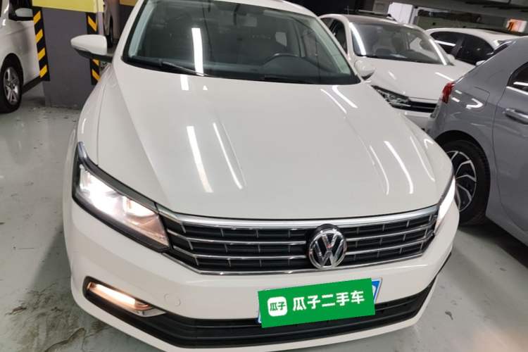 Used Volkswagen Passat 2016 330TSI DSG Luxury Edition Front